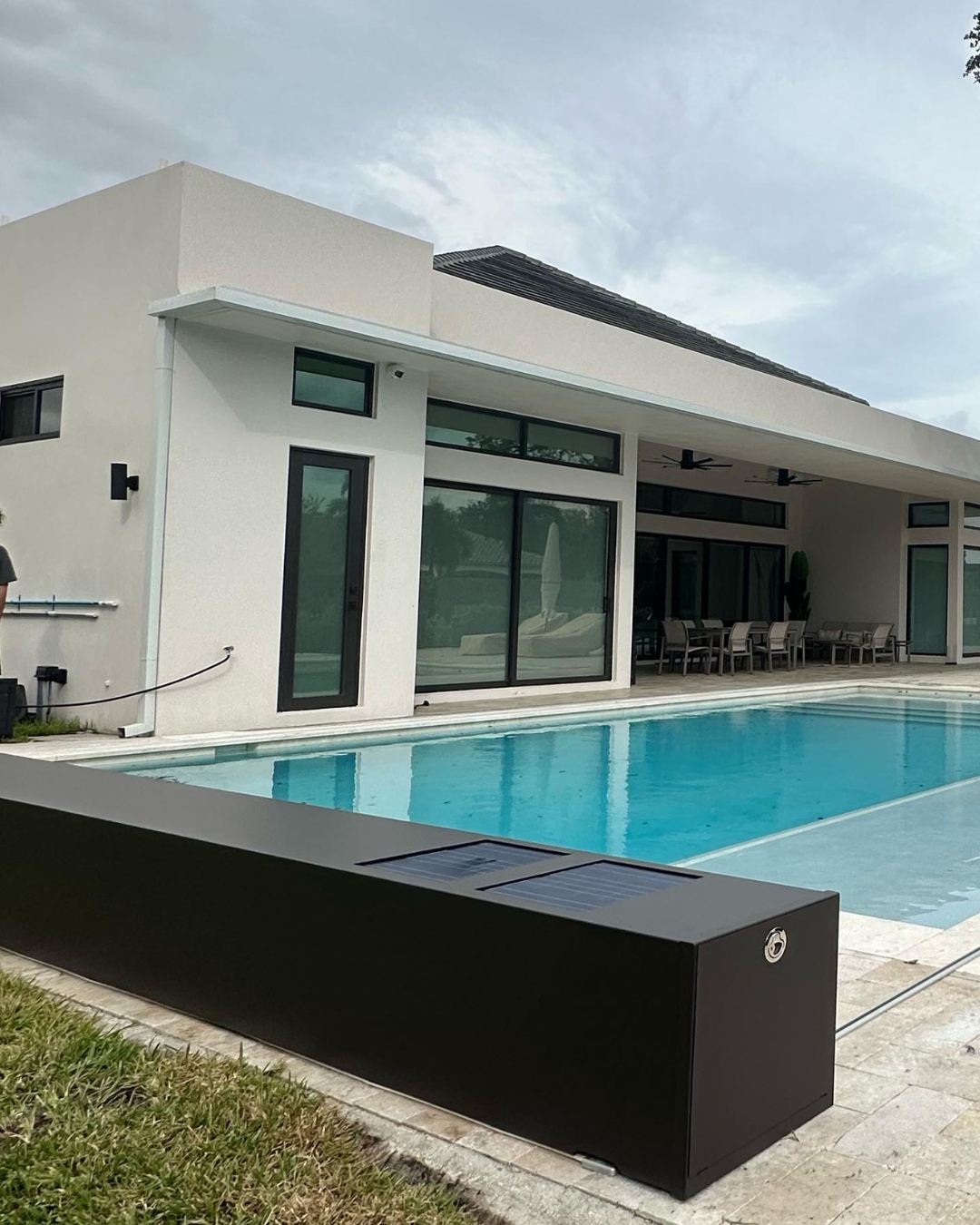 Automatic Pool Cover detail - Cabana Theory