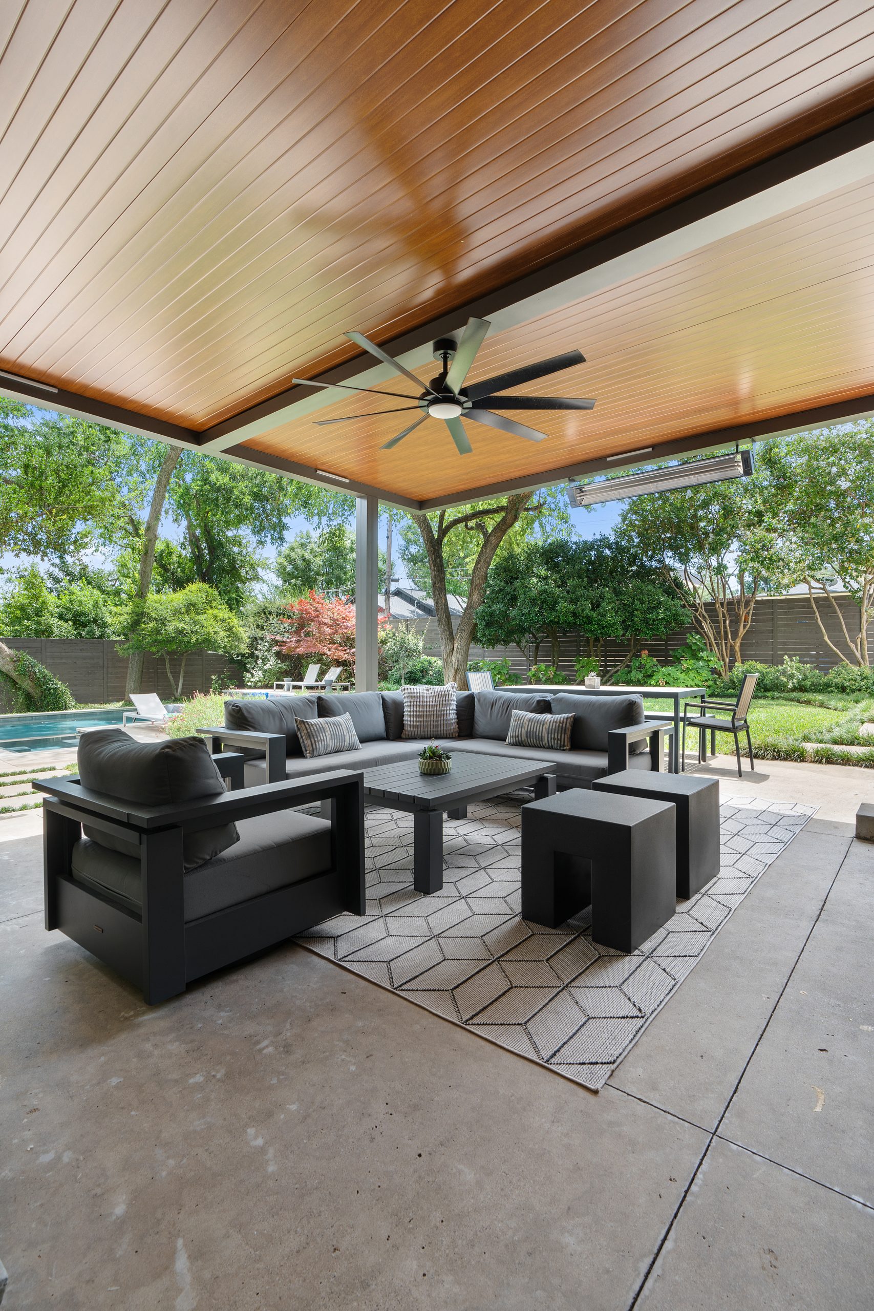 Contemporary patio cover installation in Pauls Valley OK — Cabana Theory
