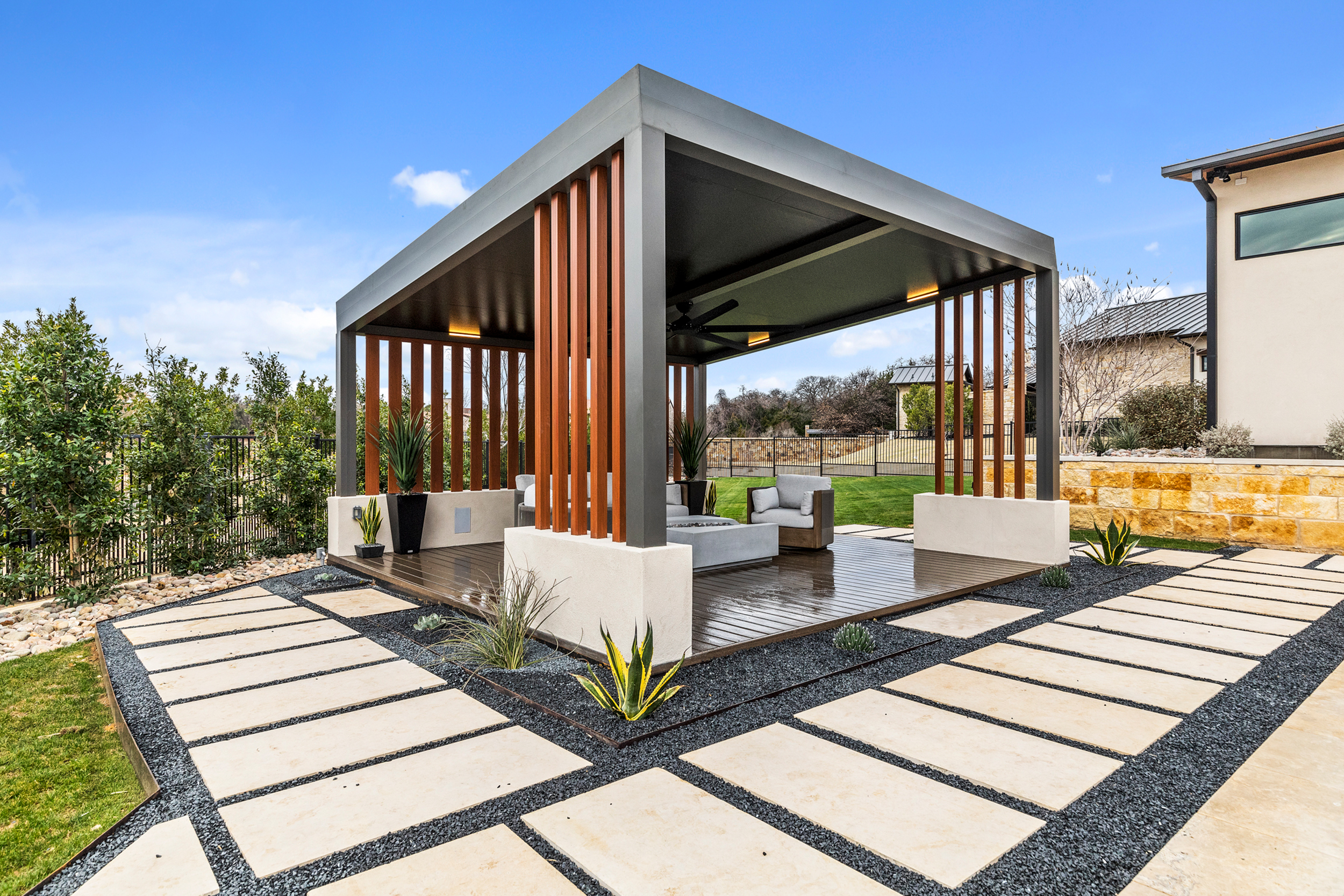 Contemporary Patio Cover - Cabana Theory
