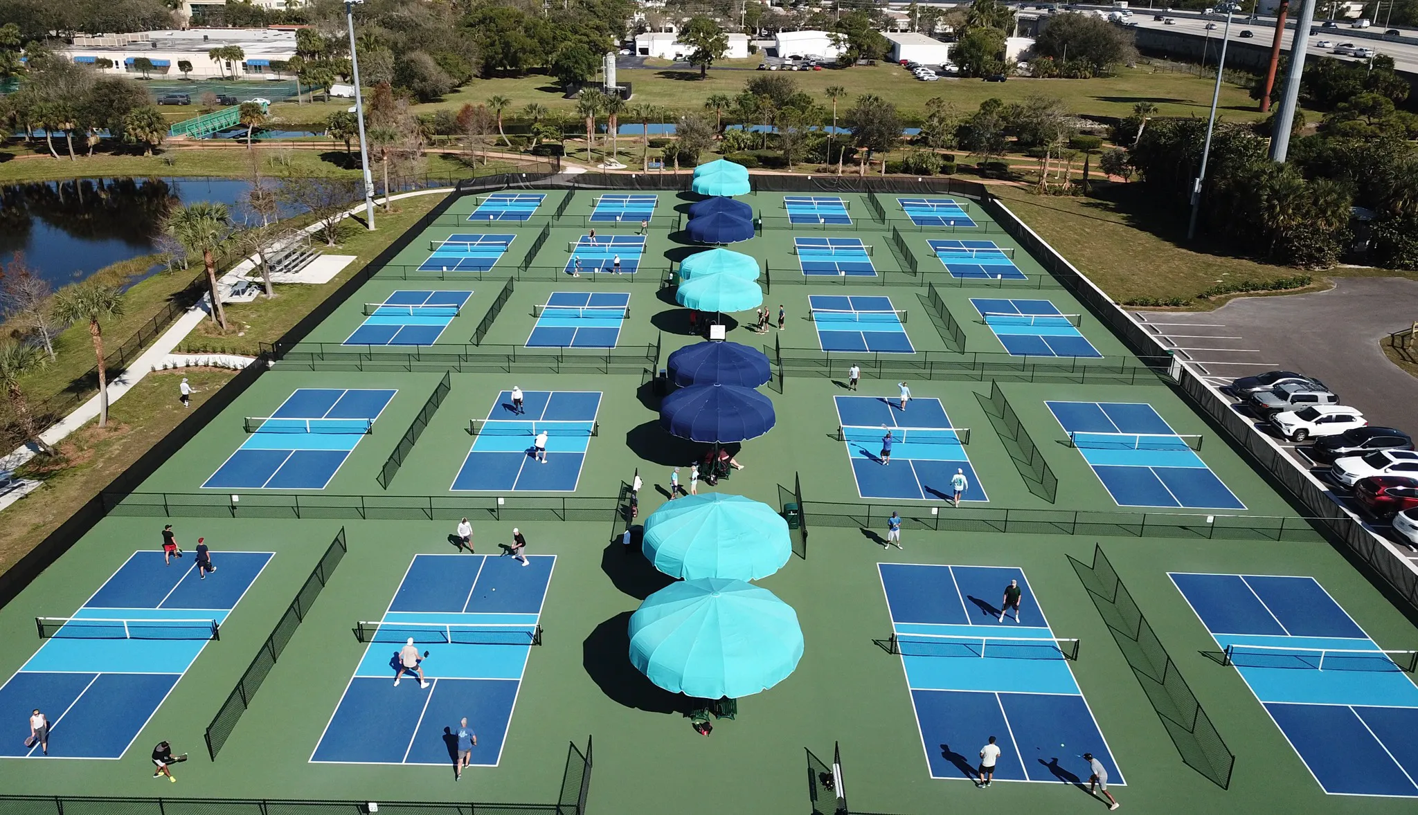 Commercial Shade Umbrellas