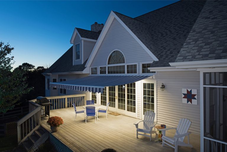 Retractable Awnings for Texas Heat: Everything You Need to Know