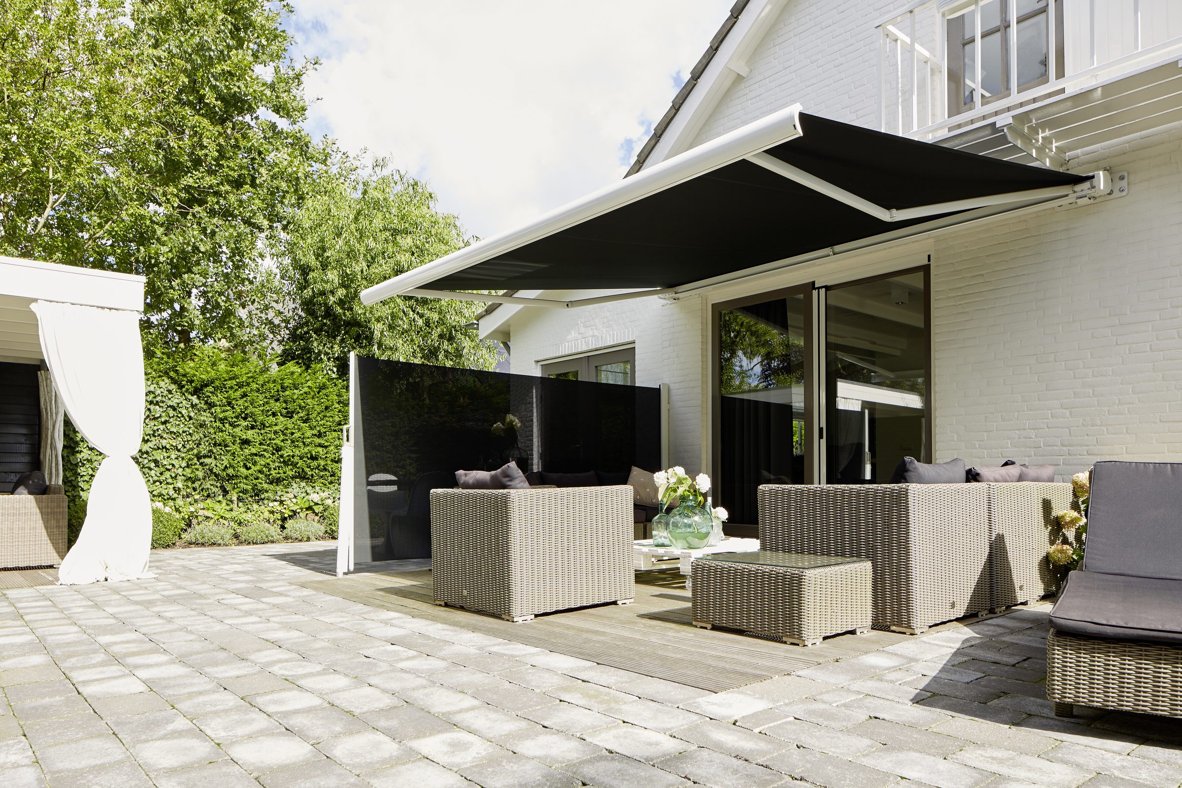 Retractable Awnings